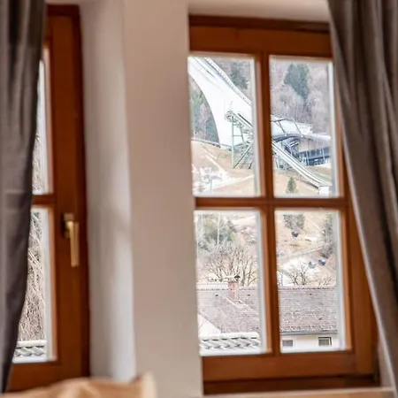 Epic View * 加爾米施-帕滕基興
